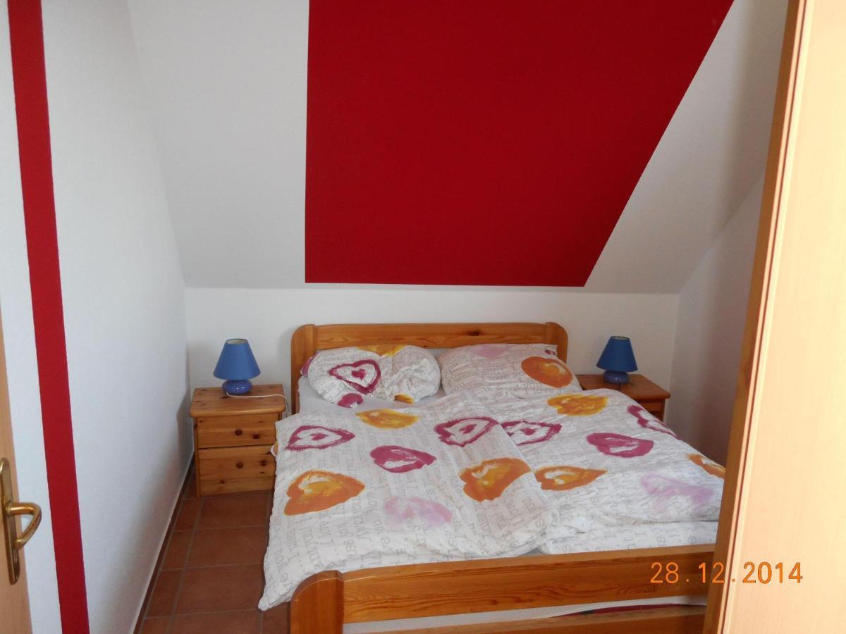 Ferienwohnung Sonnenblume Landkirchen Exterior foto