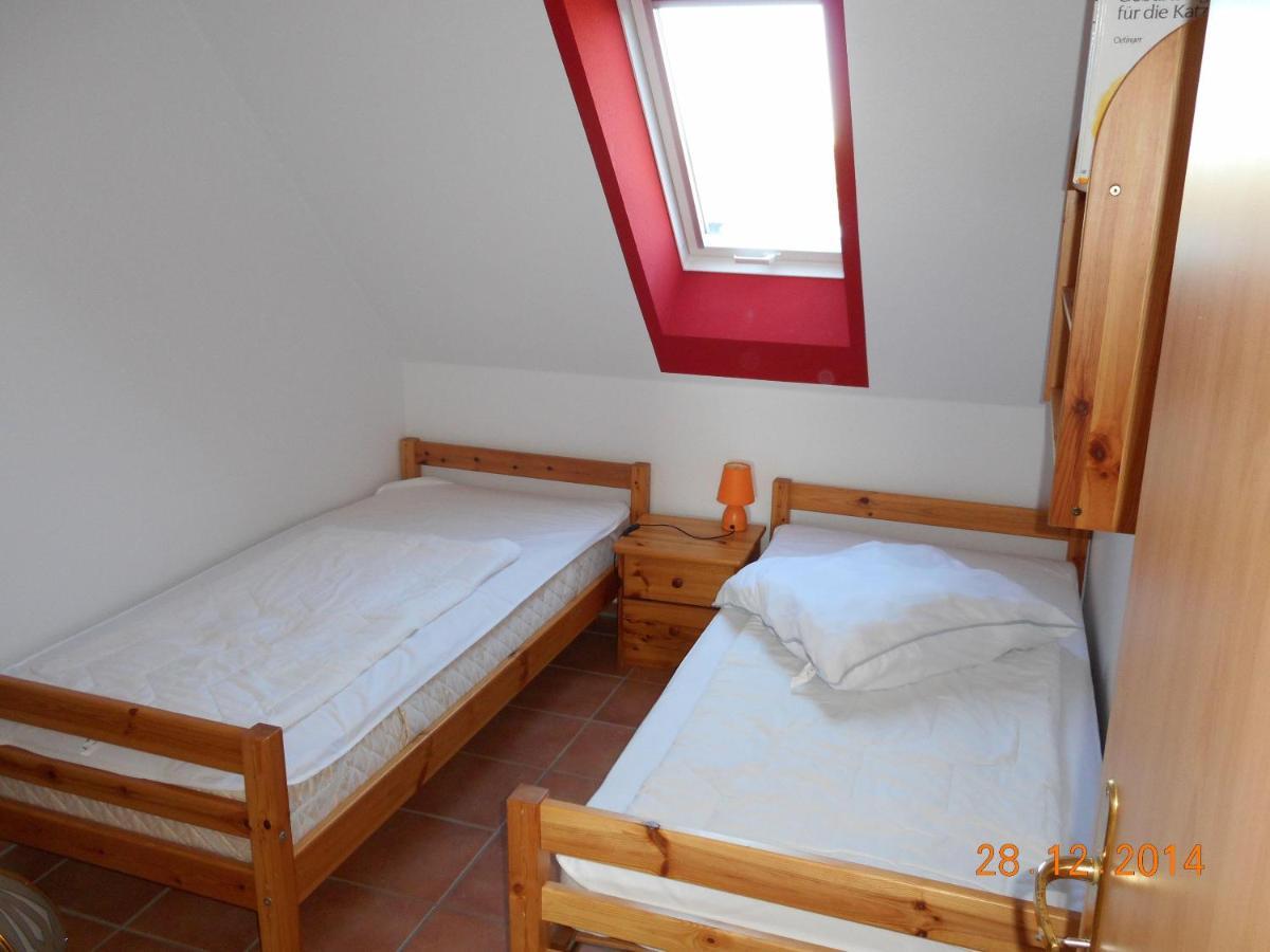 Ferienwohnung Sonnenblume Landkirchen Exterior foto